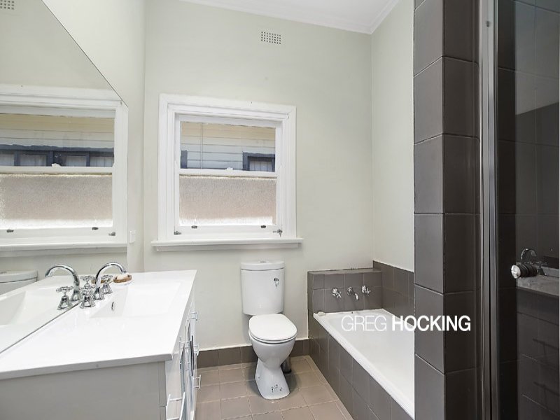 9 Stewart Street, Williamstown image 7