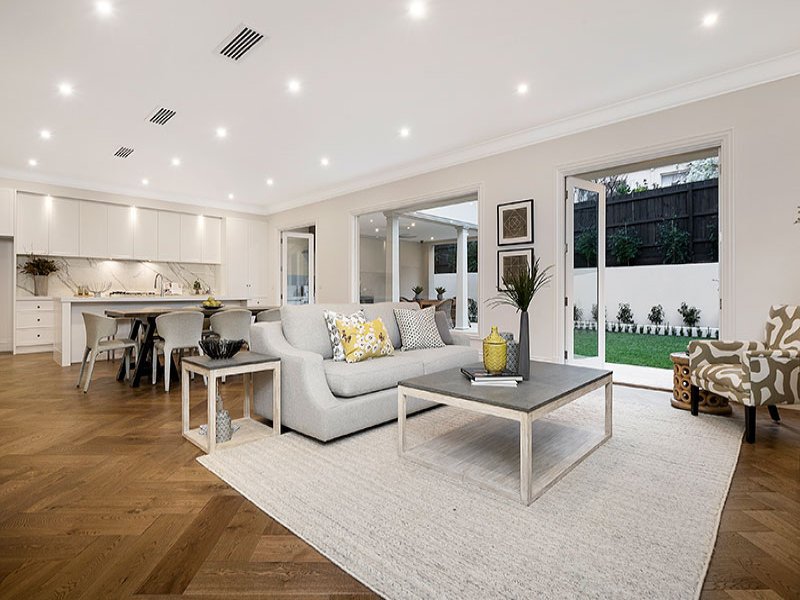 9 Stroma Avenue, Balwyn North image 4