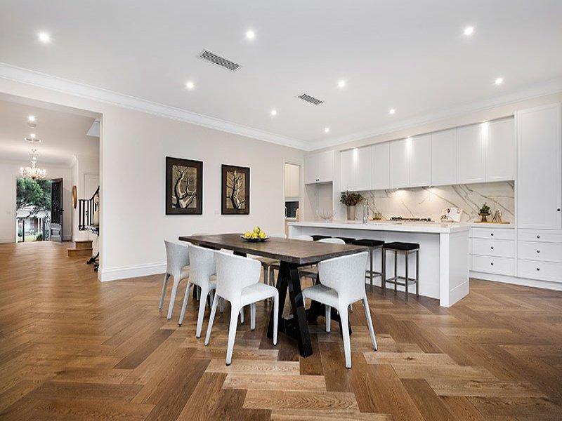 9 Stroma Avenue, Balwyn North image 5