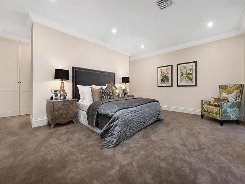 9 Stroma Avenue, Balwyn North image 7
