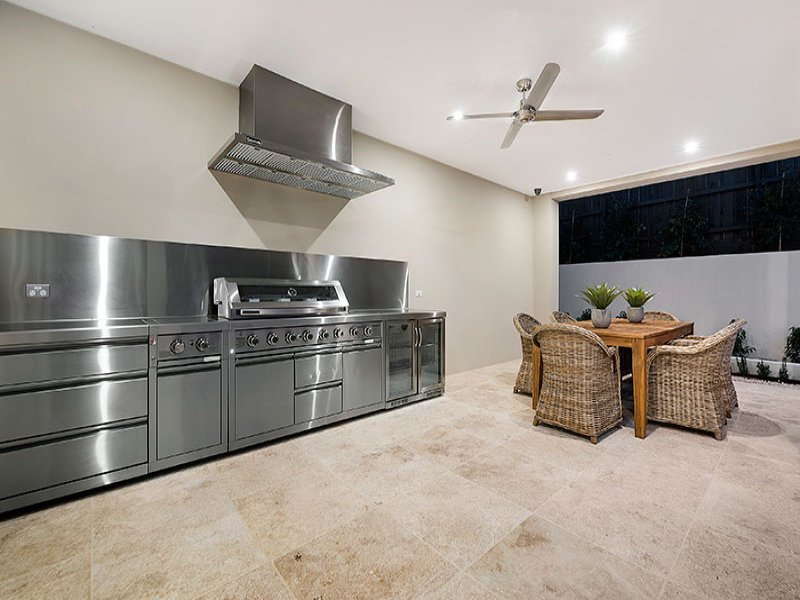9 Stroma Avenue, Balwyn North image 9