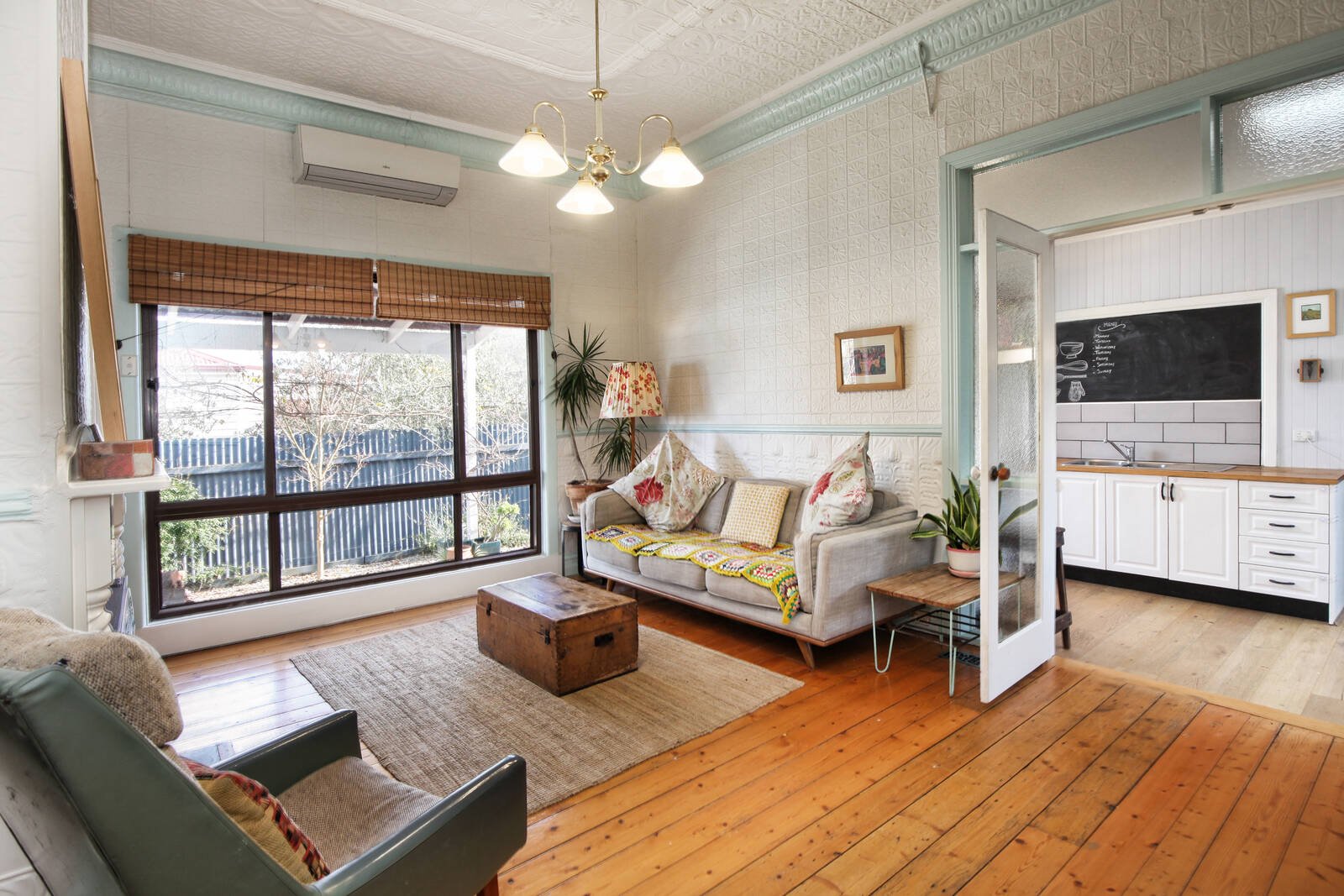 Property Gallery Thumbnail 3