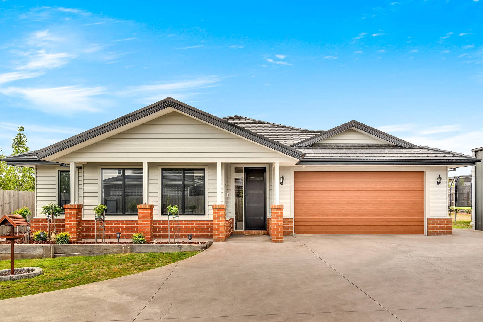 Property Gallery Thumbnail 2