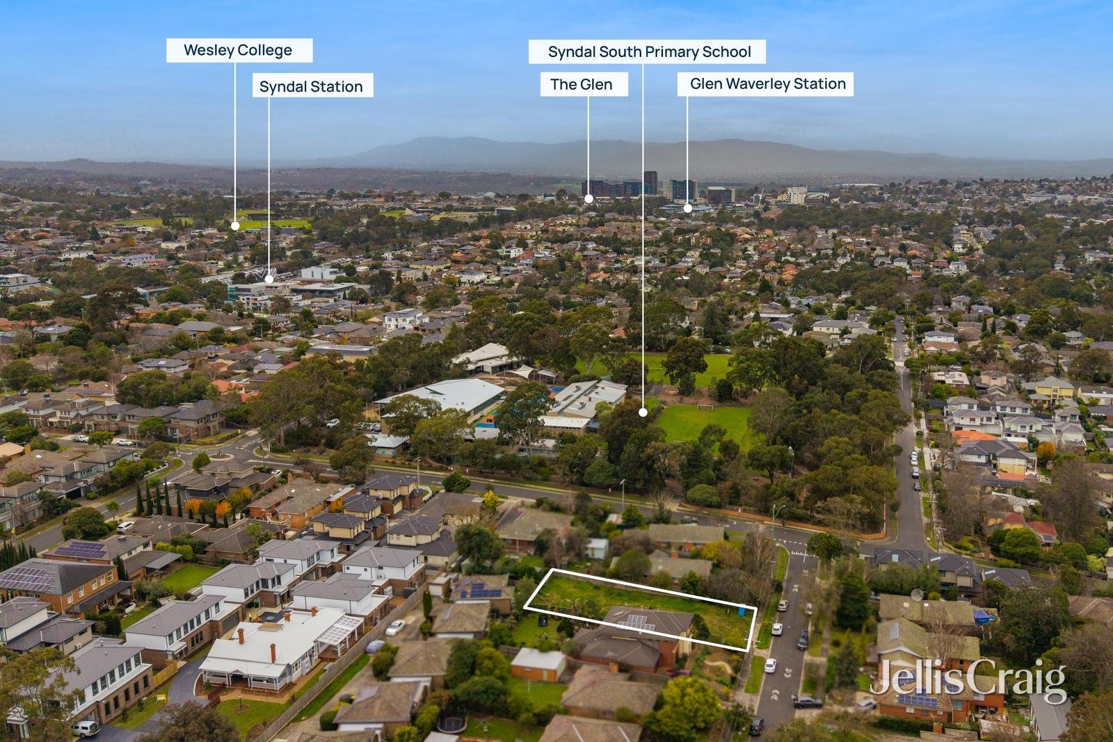 9 Taroona Avenue, Mount&nbsp;Waverley image 3