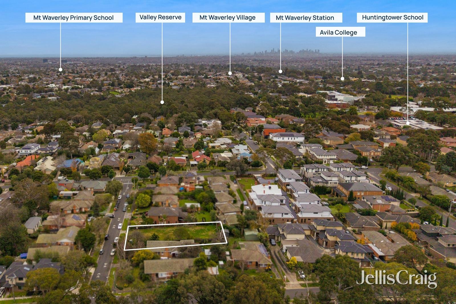 9 Taroona Avenue, Mount&nbsp;Waverley image 4
