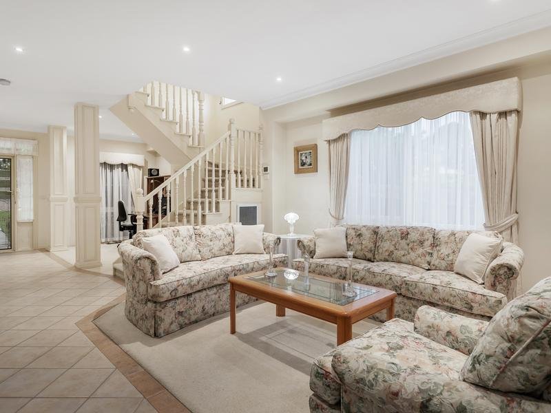 9 The Elms, Donvale image 4
