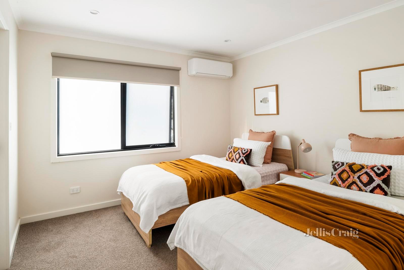 9 The Panorama, Eaglemont image 11