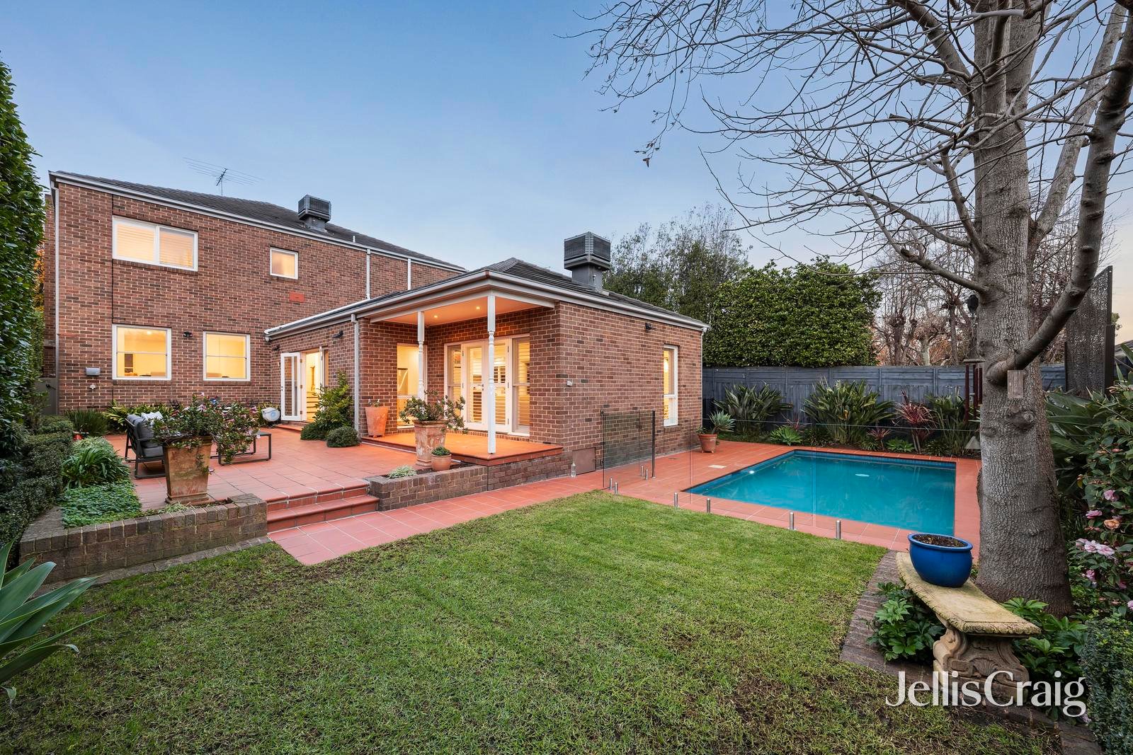 9 Thornton Avenue, Surrey&nbsp;Hills image 13