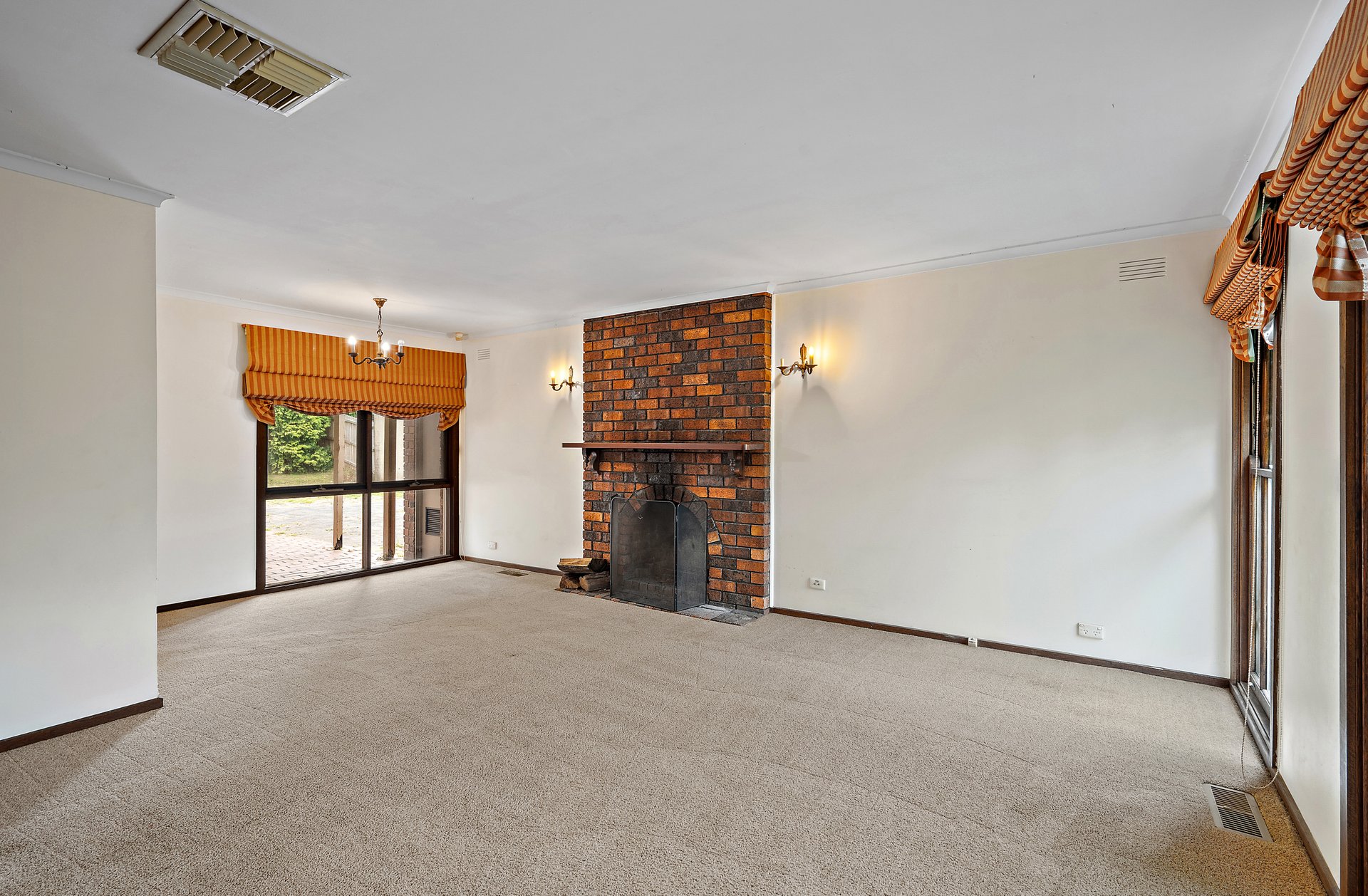 9 Tibarri Court, Mooroolbark image 2