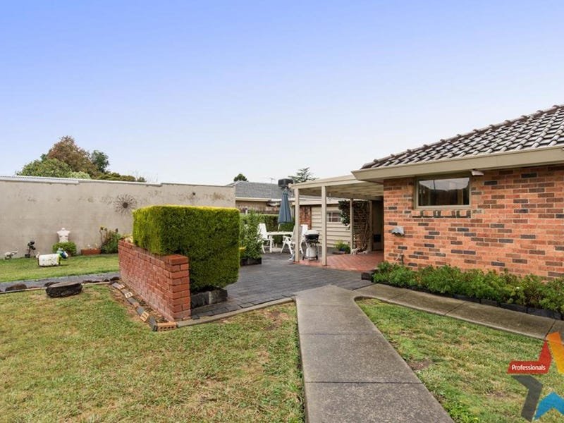 9 Tibarri Court, Mooroolbark image 21