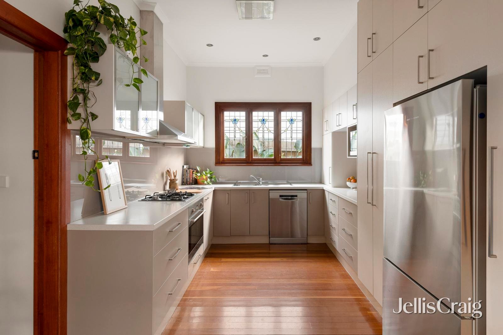 9 Tobin Avenue, Northcote image 5