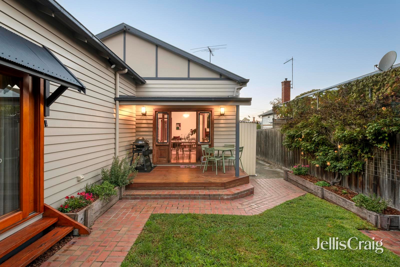 9 Tobin Avenue, Northcote image 9
