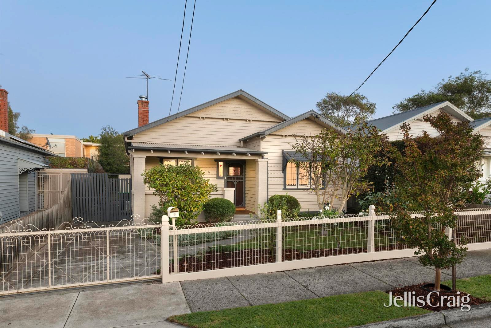 9 Tobin Avenue, Northcote image 18