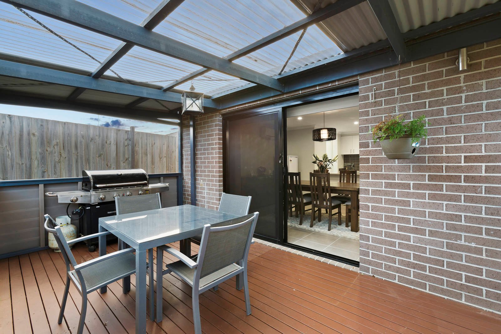 Property Gallery Thumbnail 6