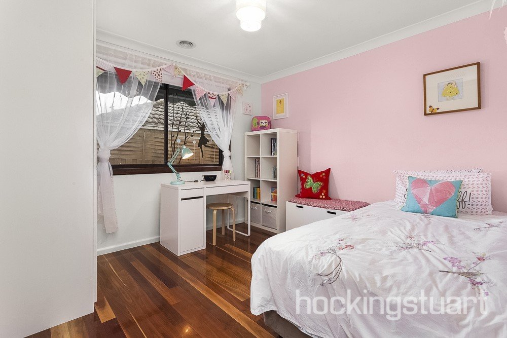 9 Trinian Street, Vermont image 7