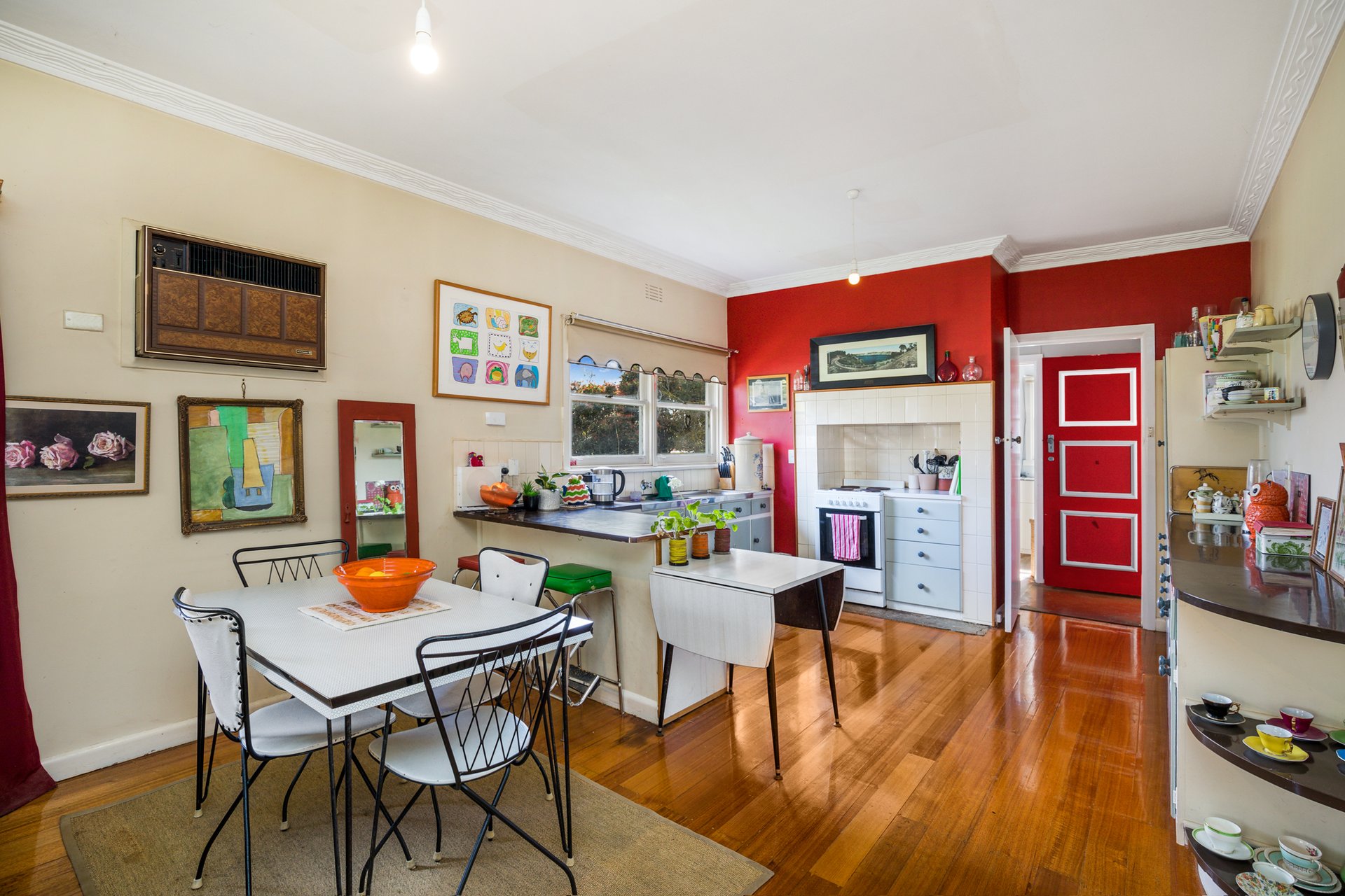 9 Urquhart Street, Woodend image 5
