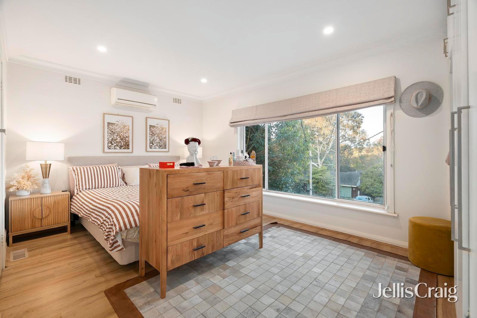 9 Vasey Grove, Donvale image 7