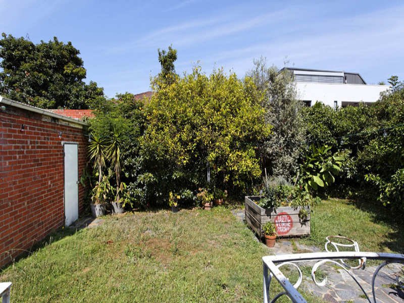 9 Vautier Street, Elwood image 7