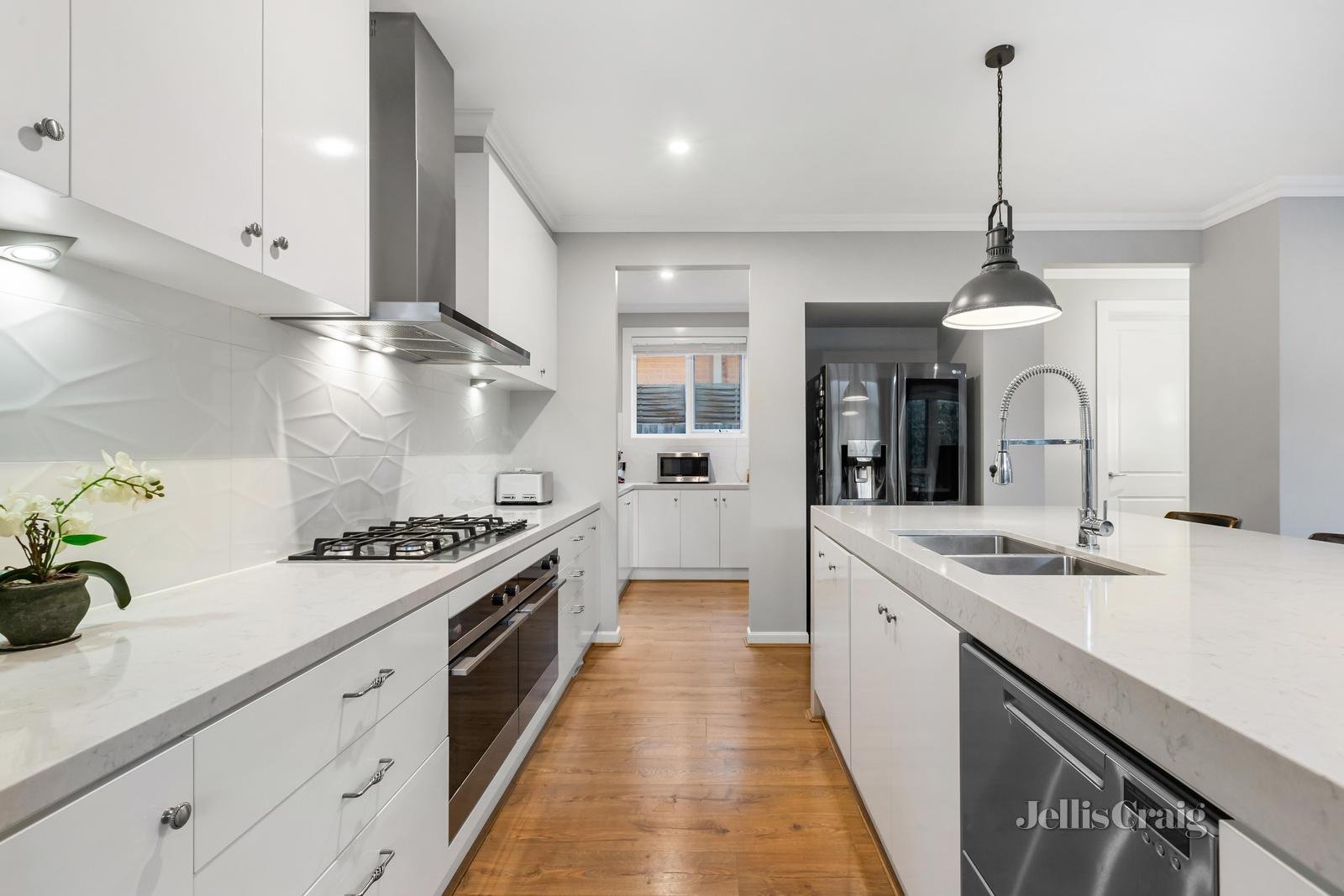 9 Venice Street, Box Hill South image 9