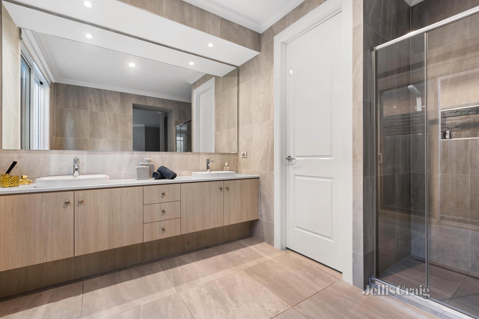 9 Venice Street, Box Hill South image 15