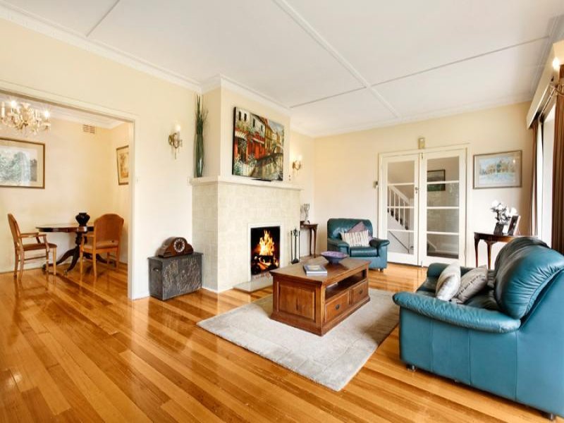 9 Verona Street, Box Hill South image 4
