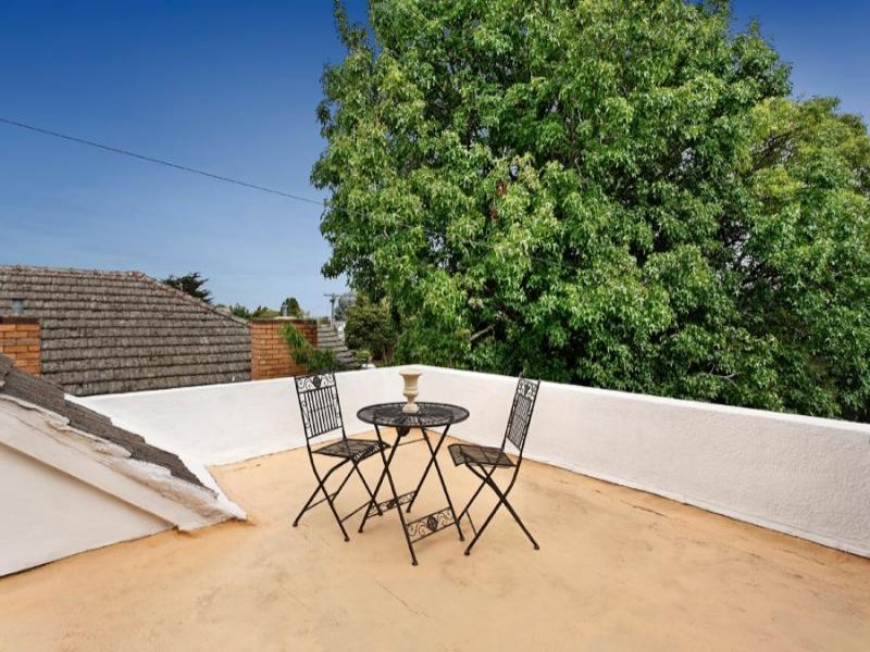9 Verona Street, Box Hill South image 7