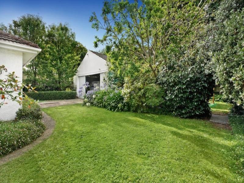 9 Verona Street, Box Hill South image 9