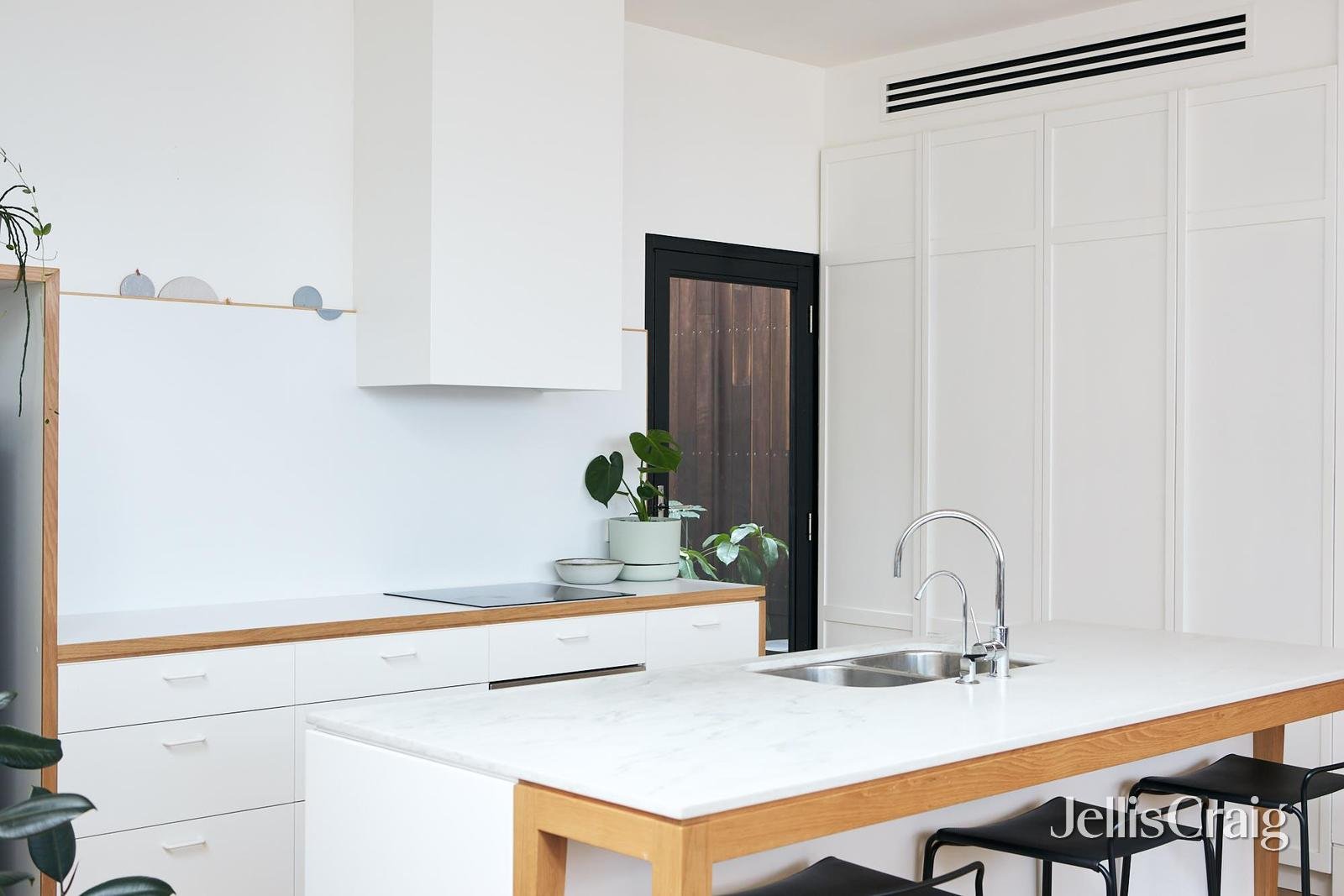 9 Westfield Street, Northcote image 4