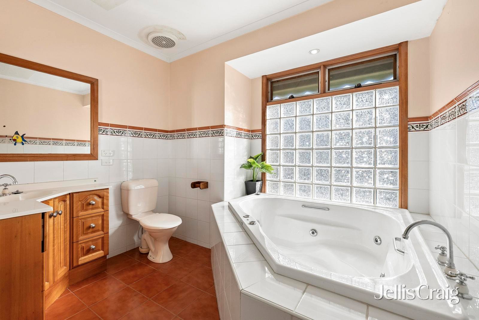 9 Whittenoom Street, Doncaster&nbsp;East image 6