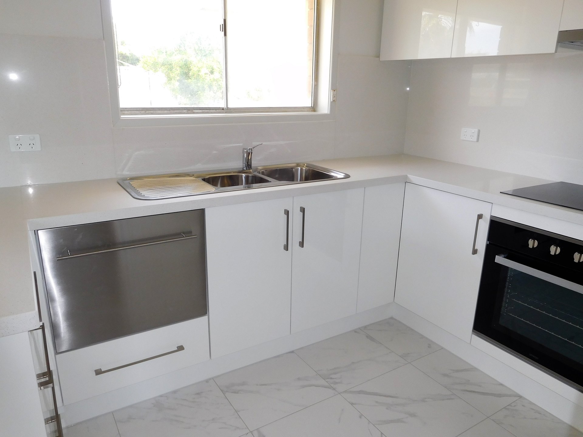 Property Gallery Thumbnail 2