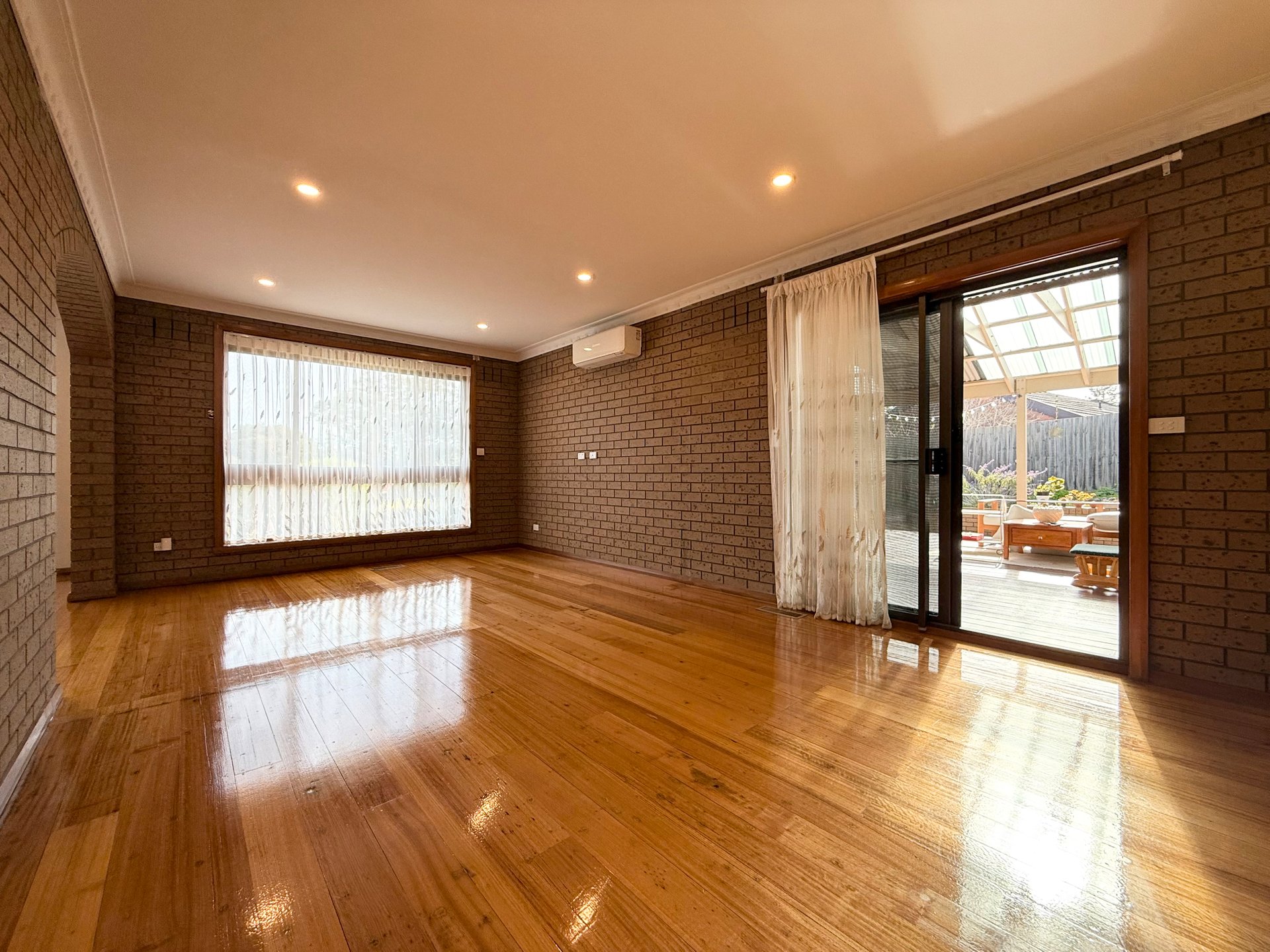 9 Wilton Way, Doncaster image 3