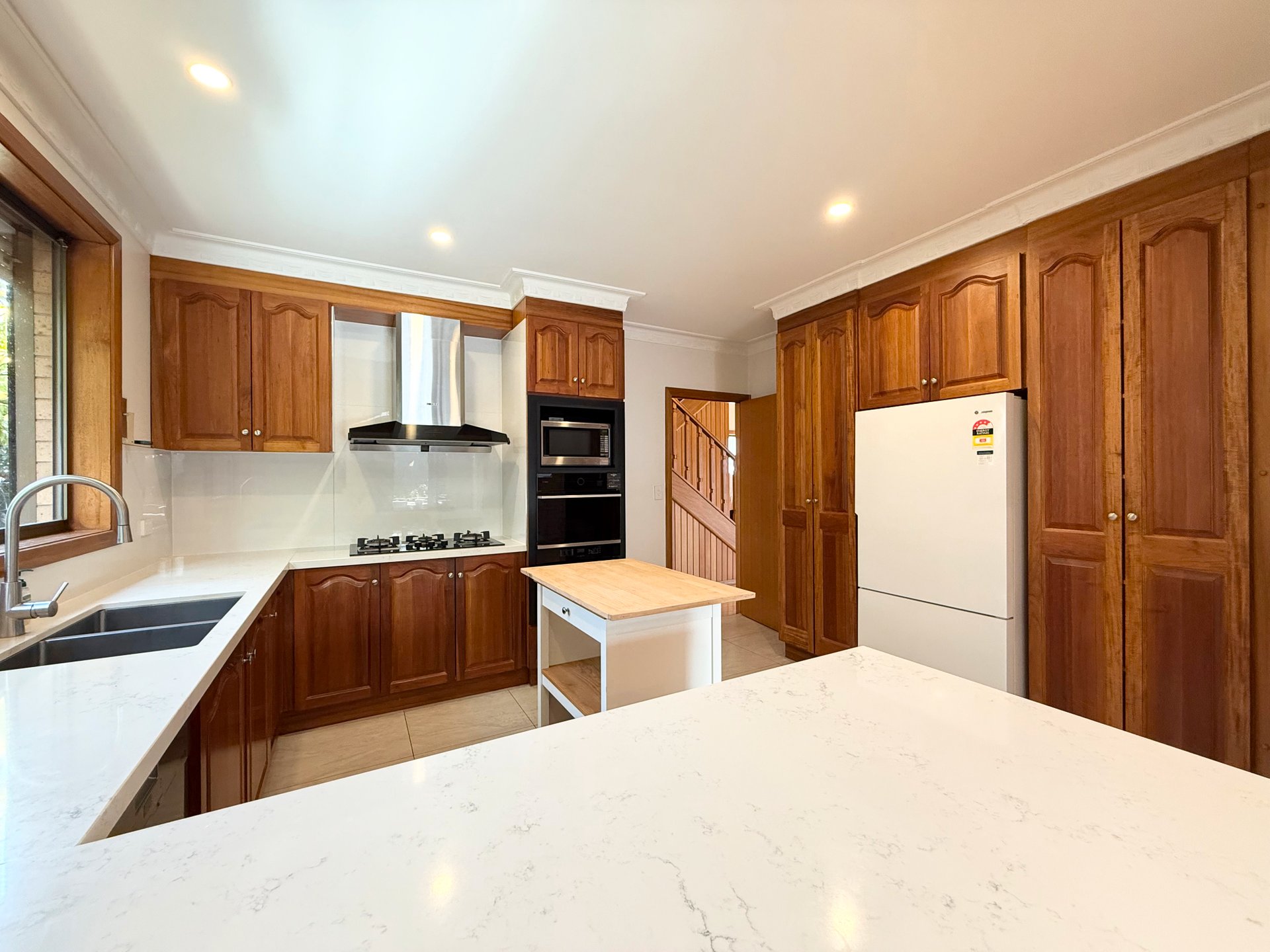 9 Wilton Way, Doncaster image 4