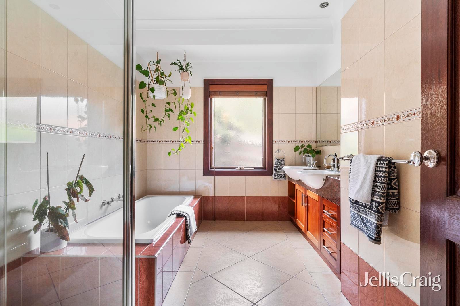 9 Woongarra Court, Eltham image 12
