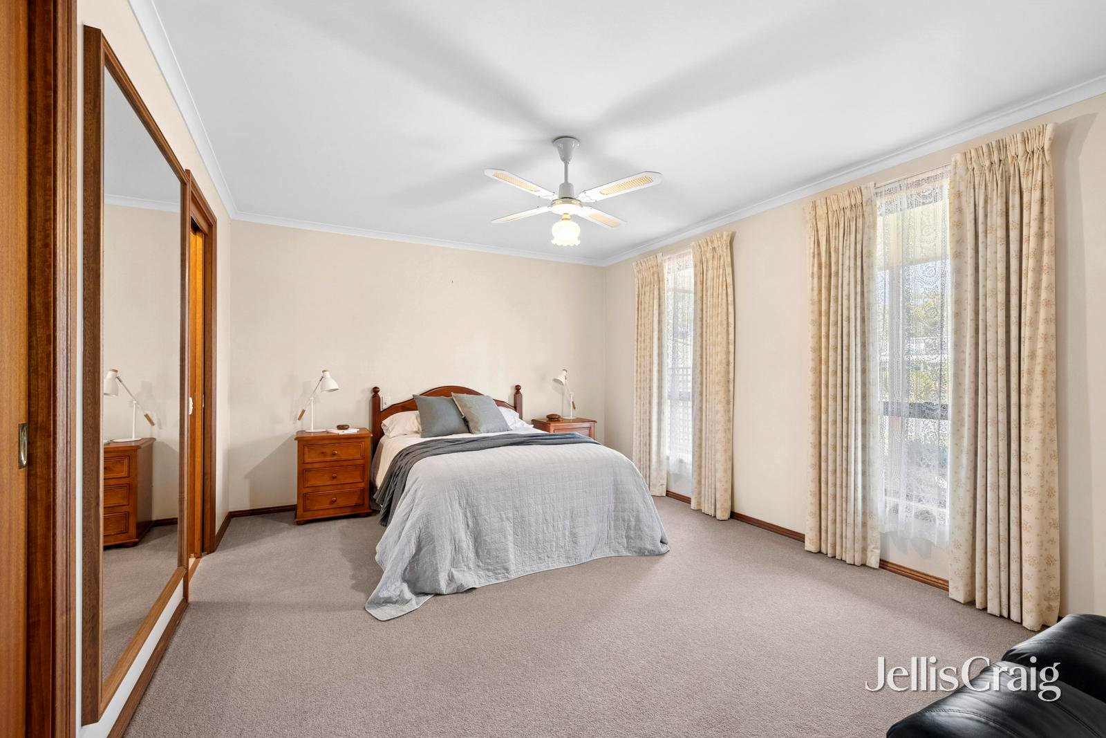 9 Yeats Street, Castlemaine image 8