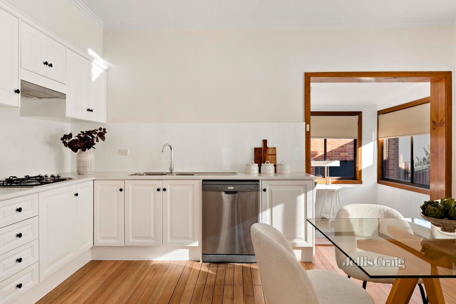 9 York Street, Moonee Ponds image 4