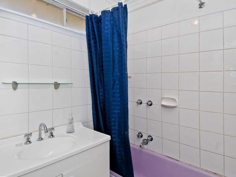 9 Young Street, Breakwater image 6