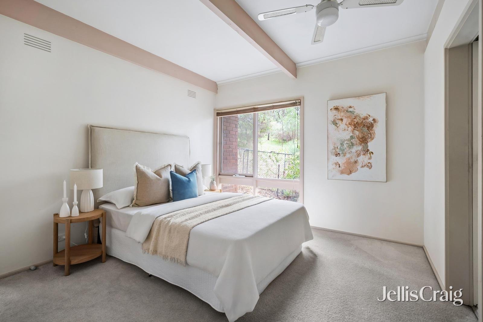 90 Albion Crescent, Greensborough image 7