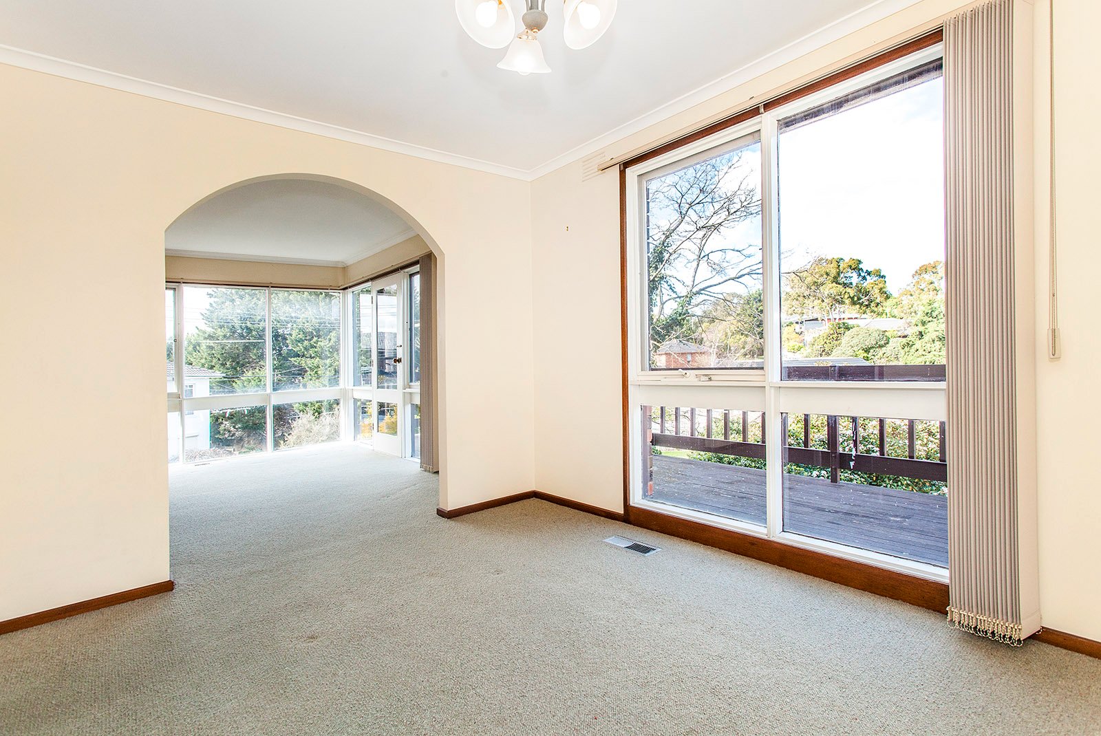 Property Gallery Thumbnail 5