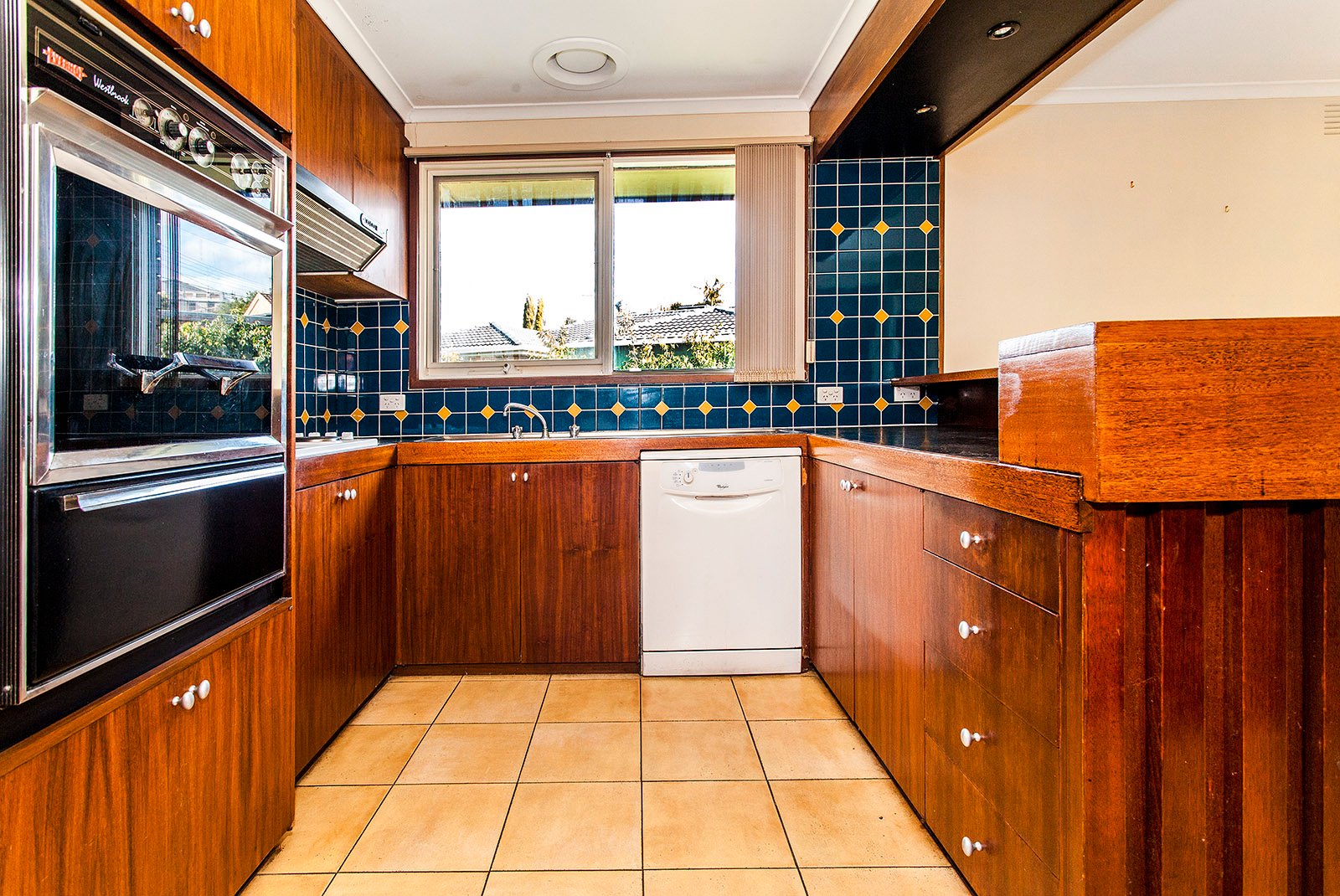 Property Gallery Thumbnail 2