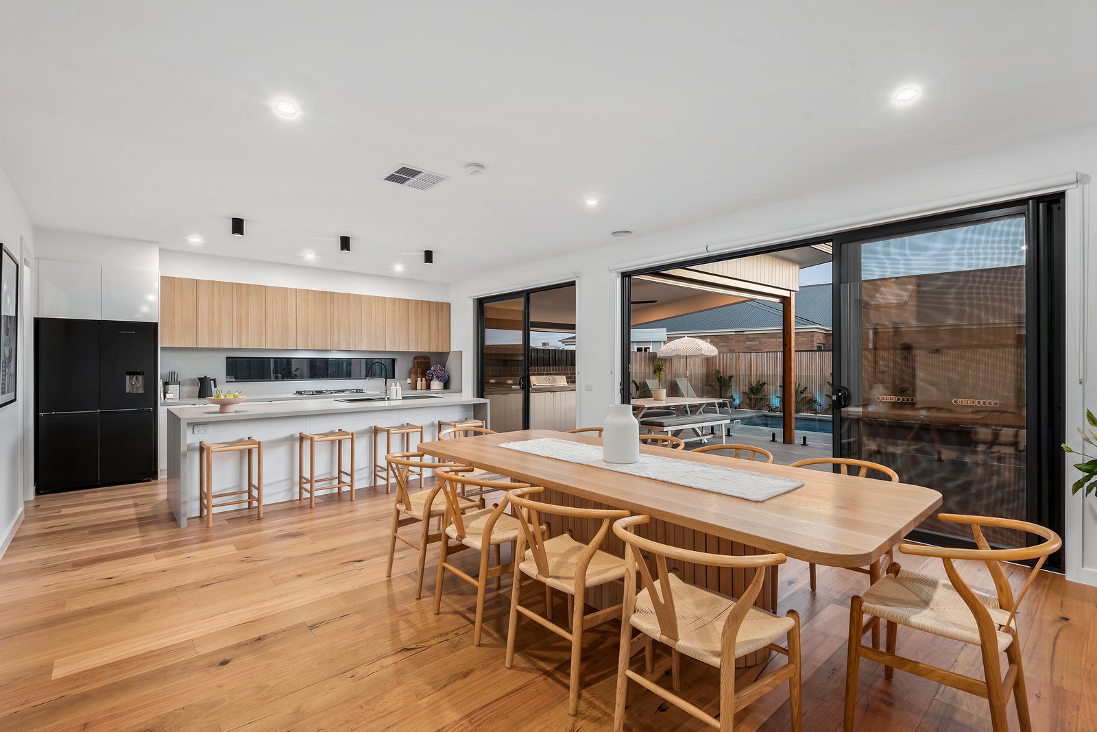 Property Gallery - Main Image