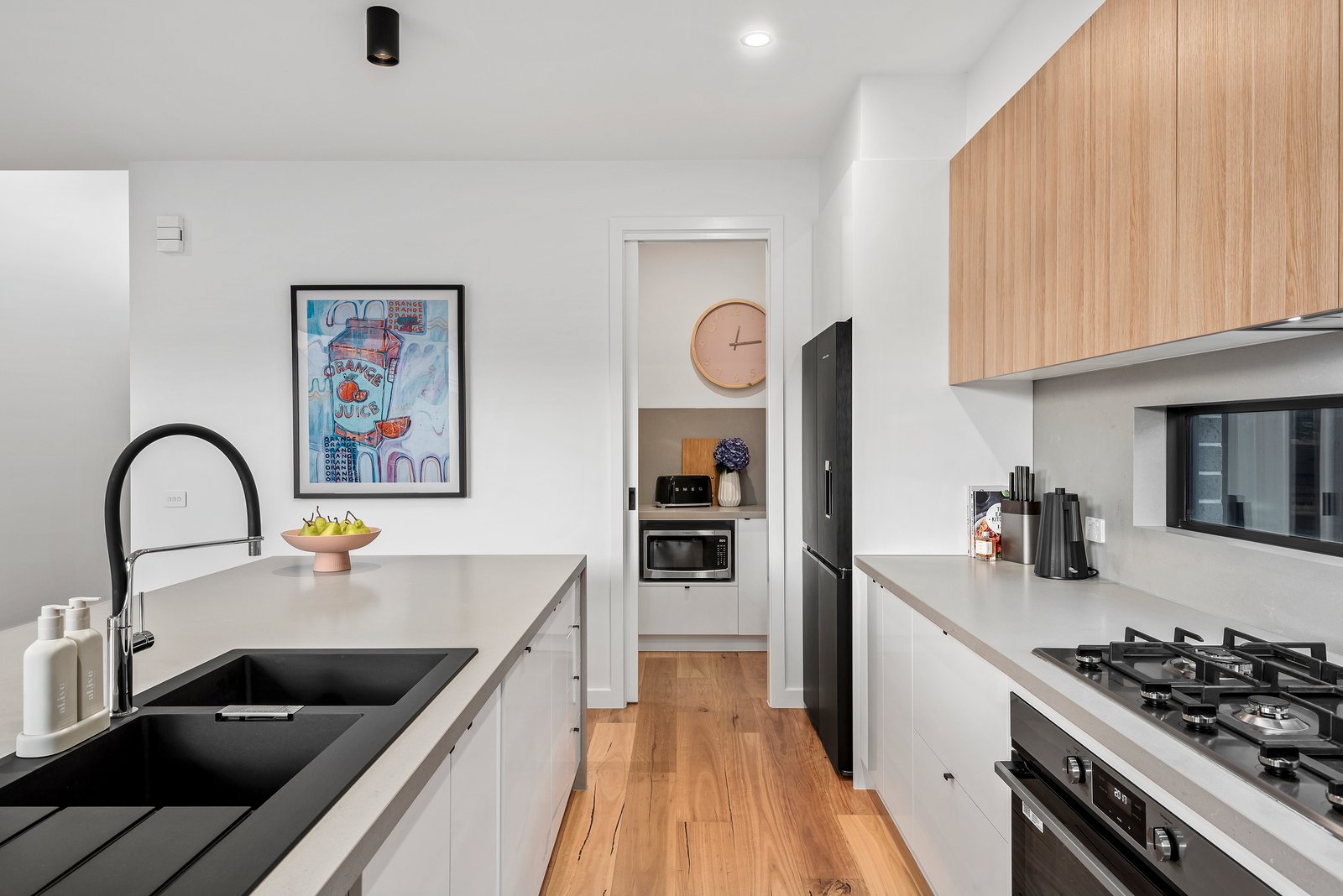 Property Gallery Thumbnail 12