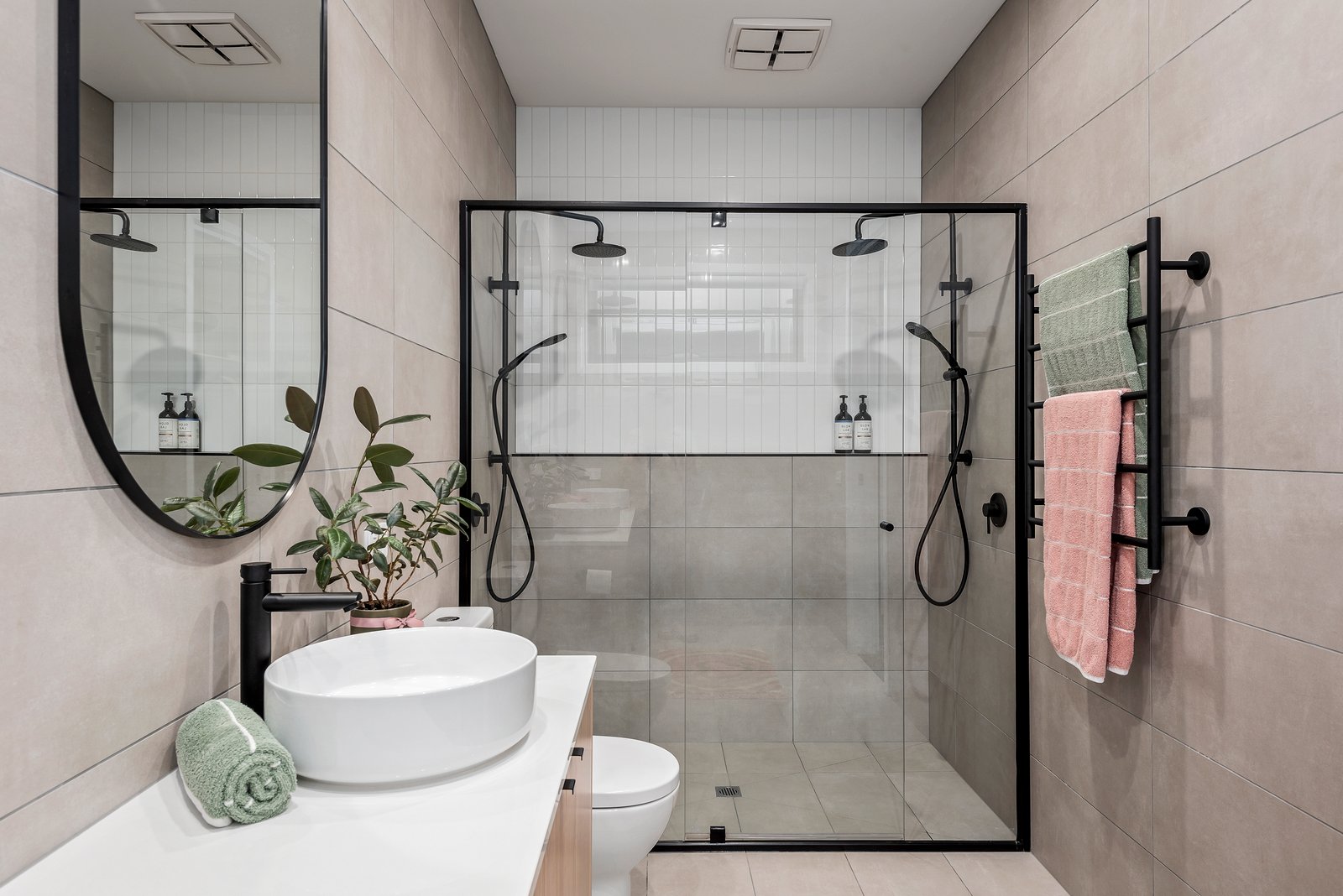 Property Gallery Thumbnail 18
