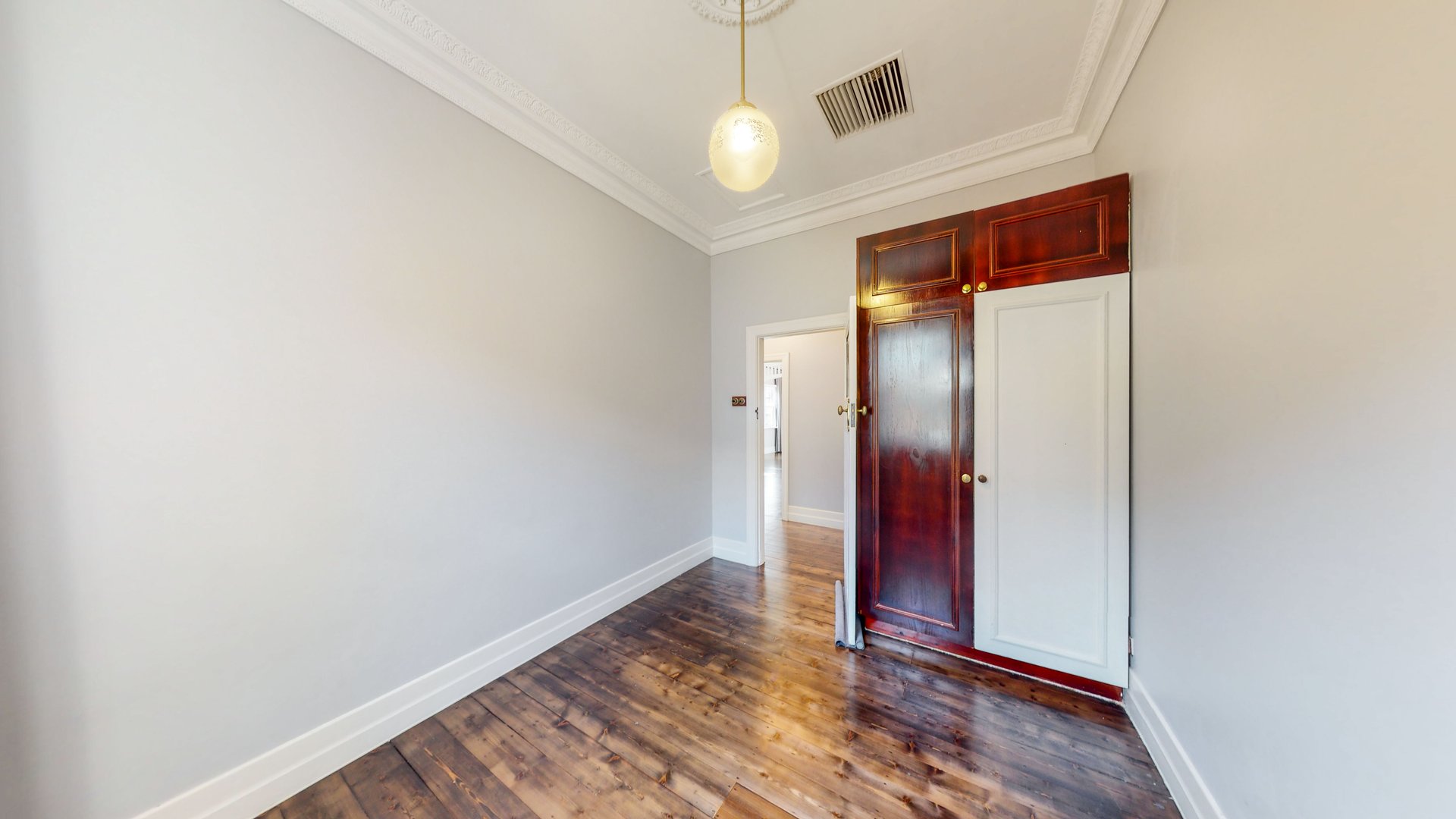 90 Clarinda Road, Moonee Ponds image 6