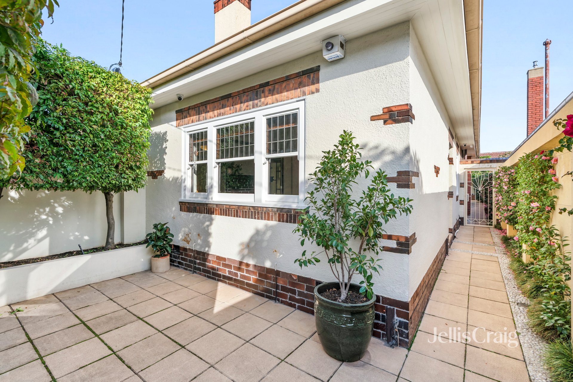 90 Commercial Road, Prahran image 10