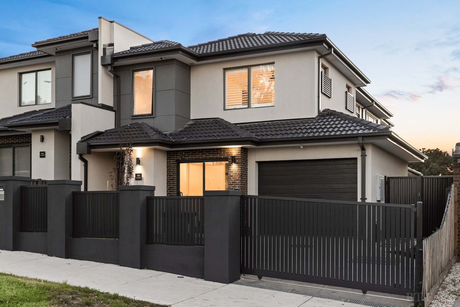 Property Gallery - Main Image