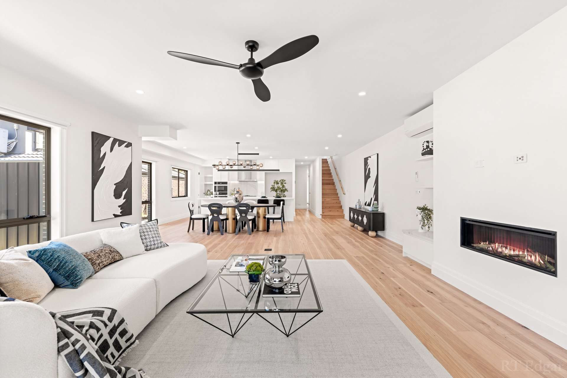 Property Gallery Thumbnail 2