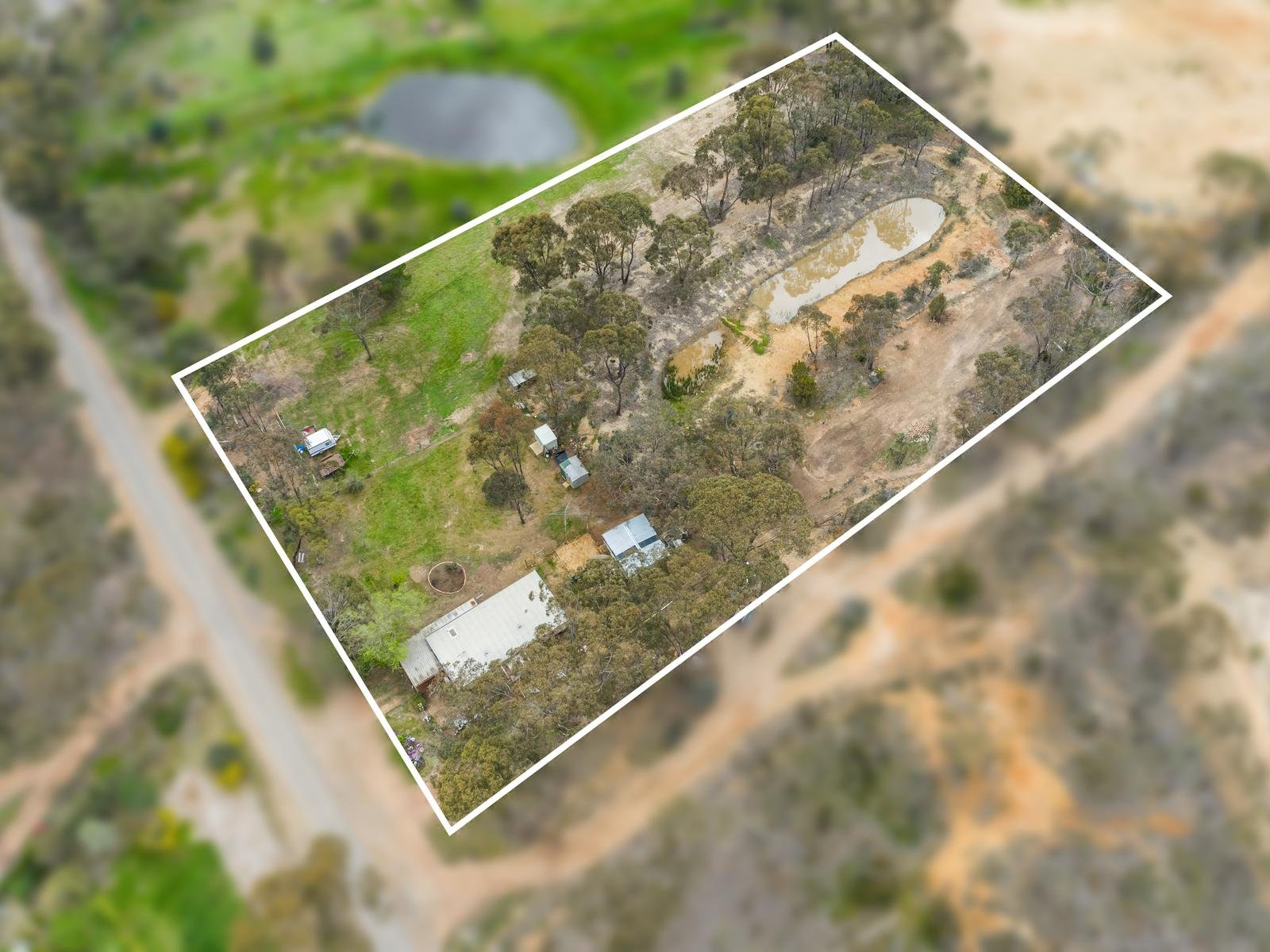 90 Diamond Gully Road, Mckenzie Hill image 2