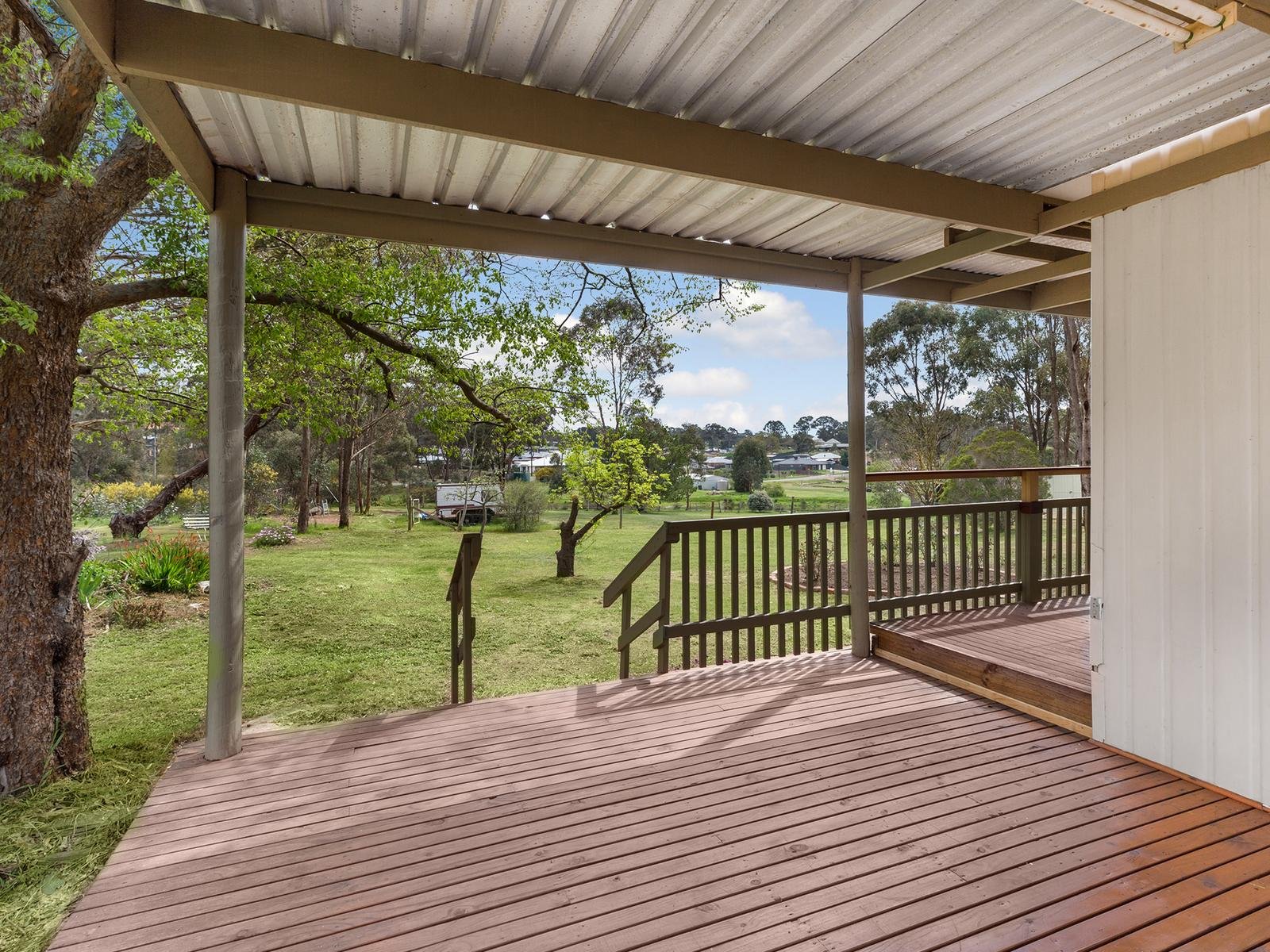 90 Diamond Gully Road, Mckenzie Hill image 8