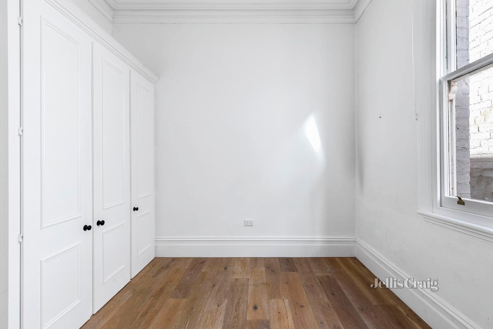 90 Kent Street, Richmond image 4