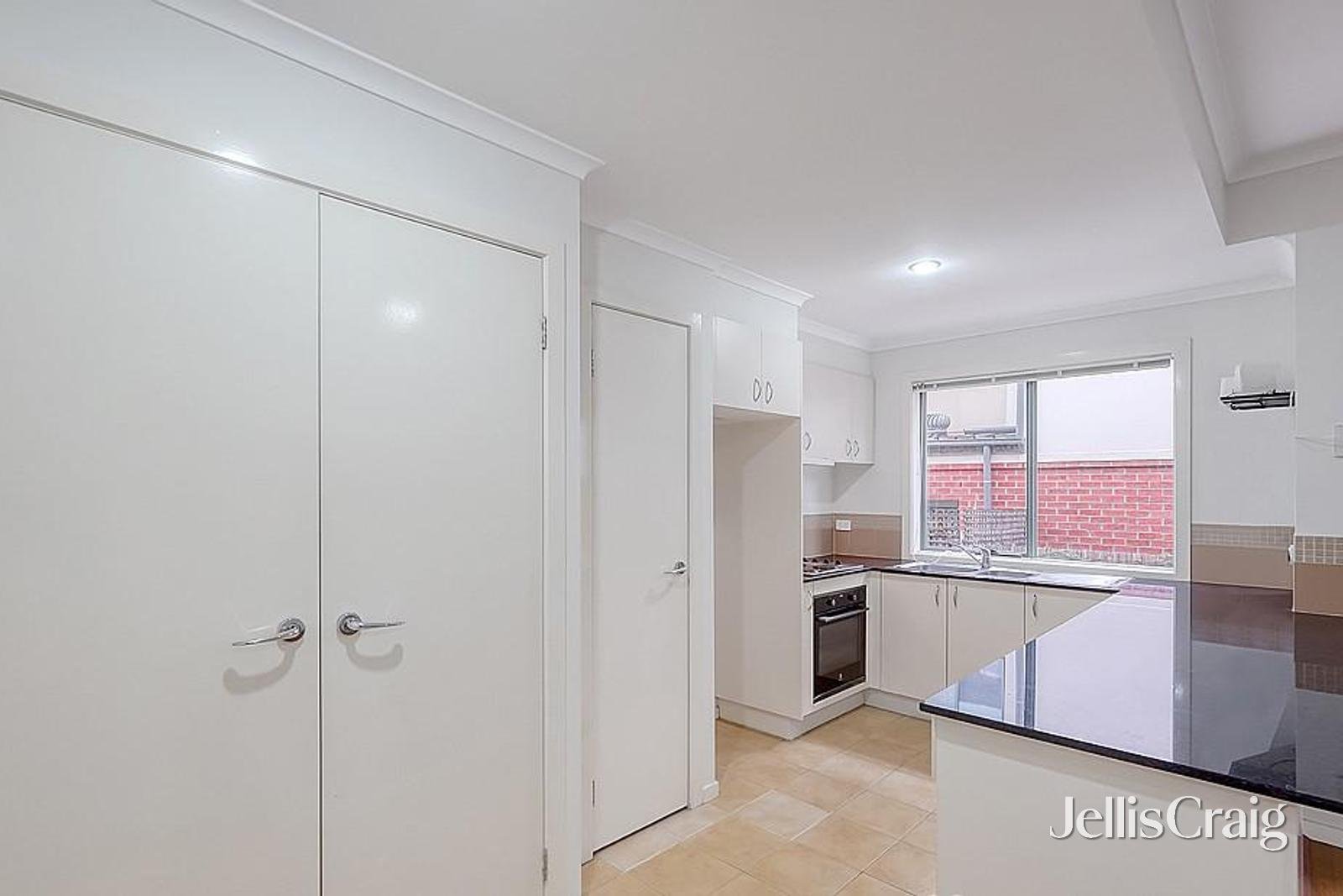 90 Kynoch Lane, Maribyrnong image 3